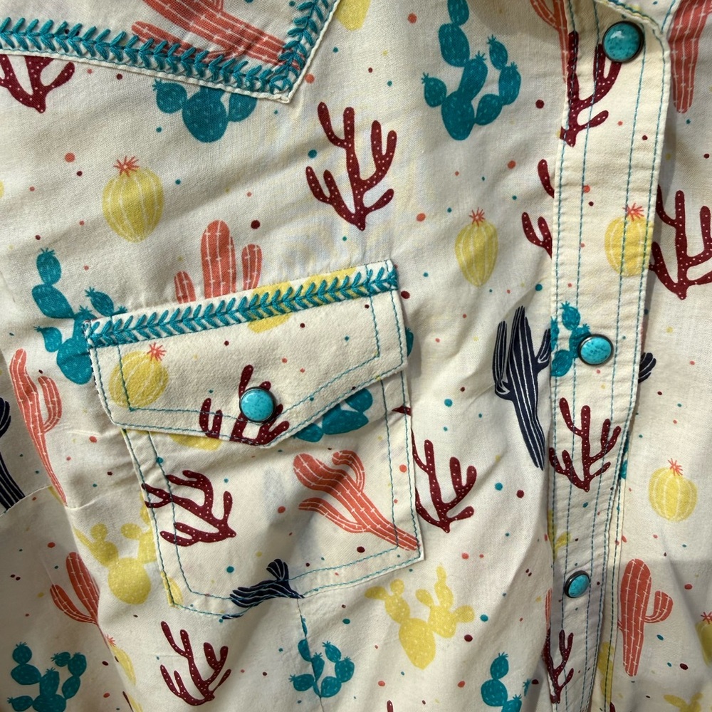 Wrangler Multicolor Cactus Print Button Down Shirt women’s Large - Picture 4 of 4